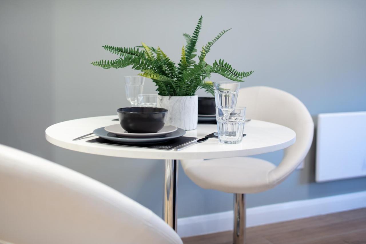 Alison Court Apartment Bristol Ngoại thất bức ảnh